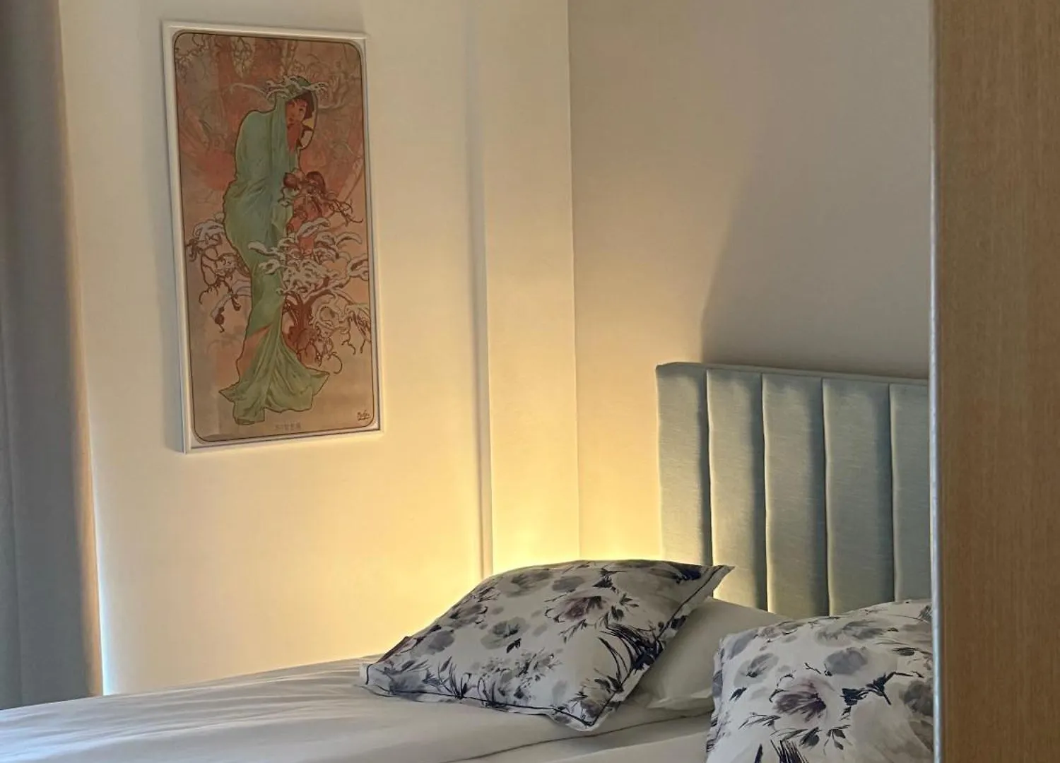 Apartment Verde Acqua Suite Lecco Italy